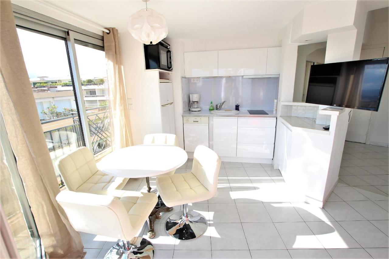 Nice Apartment Last Floor With Terrace And Clear View On The Sea Cannes Luaran gambar